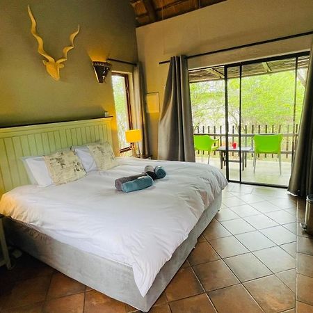 Ujabule Lodge Hoedspruit Zewnętrze zdjęcie